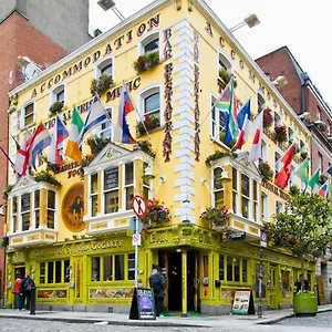 https://oliver-st-john-gogartys-hostel.dublin-hotelsweb.com